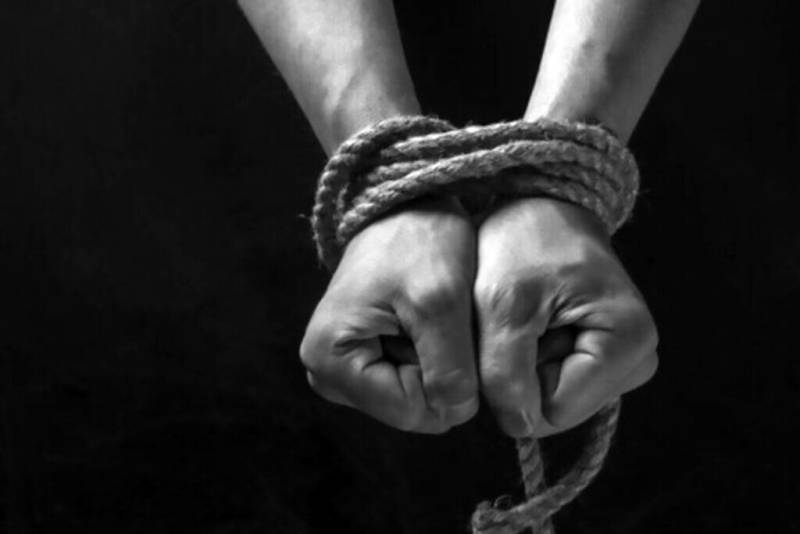 مرد کهنوجی از دست آدم ربایان رهایی یافت